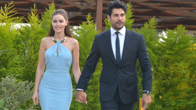 Burak Özçivit ve Fahriye Evcen, 10 Bin Kilometre Uzağa Kaçtı