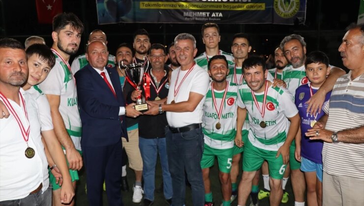 Ferizli’de 15 Temmuz Demokrasi ve Ulusal Birlik Günü Futbol Turnuvası Şampiyonu Muhakkak Oldu