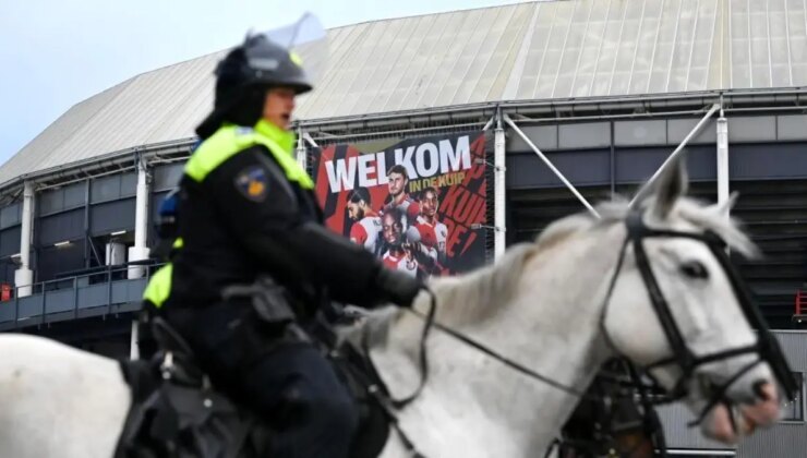 Hollanda Üstün Ligi’nde Feyenoord-Ajax Maçı Grev Nedeniyle Ertelendi