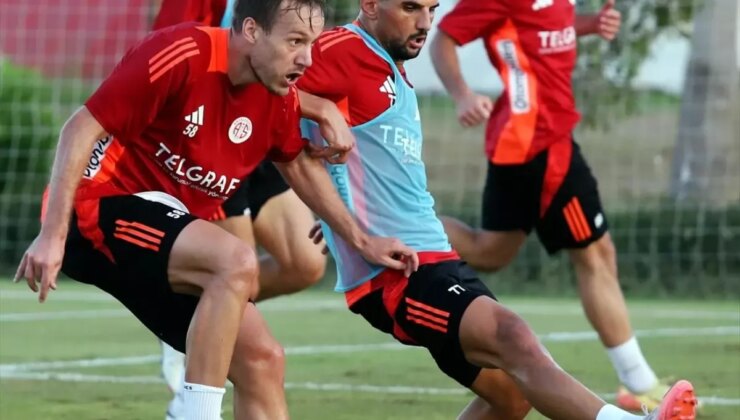 Onvo Antalyaspor, Ulusal Maçlar Ortasında Egzersizlerini Sürdürüyor
